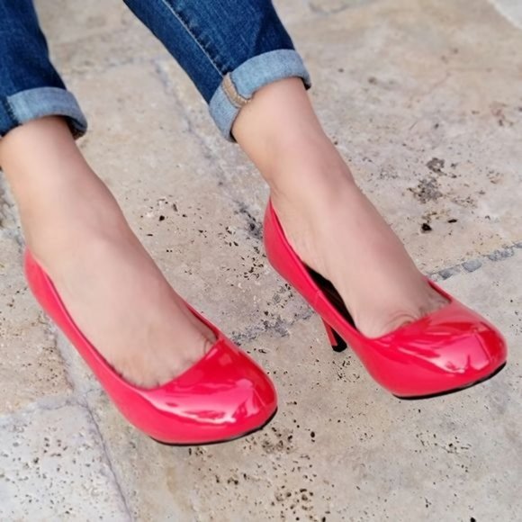Women's Red PAT Low Heel Pumps Shoes - Picture 3 of 5